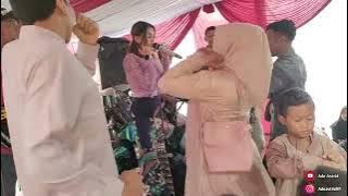 Ade astrid feat Nurisma. Ent - Baju loreng