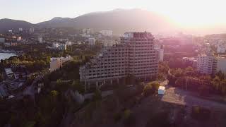 Алушта - Недостроенный отель