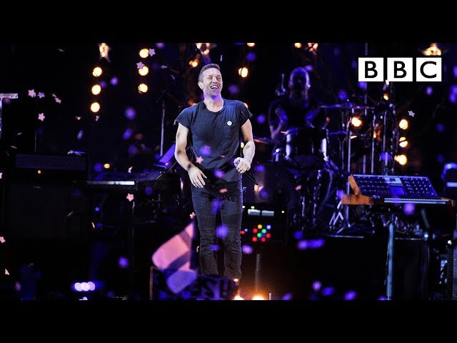 Coldplay performs A Sky Full Of Stars at BBC Music Awards - BBC class=