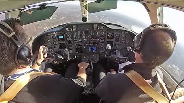 Citation V jet - steep approach!