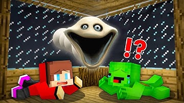 JJ and Mikey HIDE from ROBLOX HUNGRY WORM in Minecraft Maizen Security House Challenge