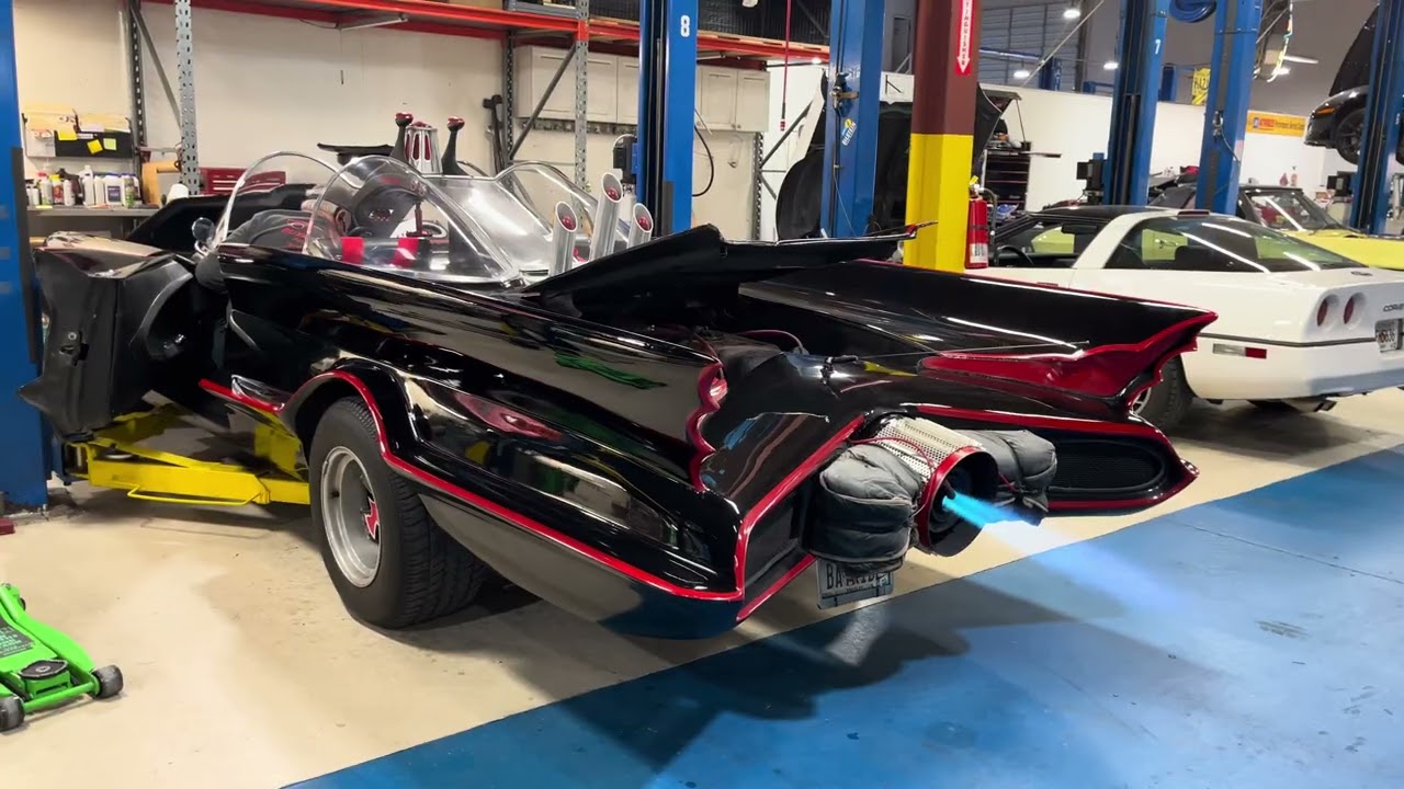 1966 Batmobile Tribute shooting flames at Buyavette
