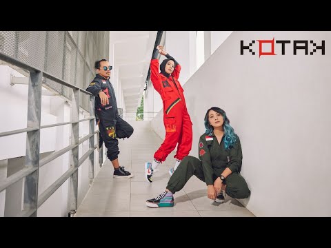 Kotak - Local Pride (Visualizer Video)