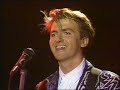 Capture de la vidéo Crowded House - (Live Rock Arena 1986)