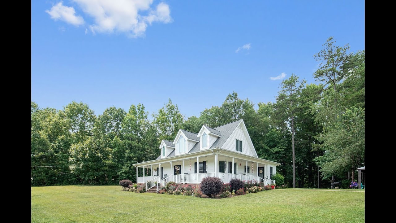 3BR/2.5BA Lake Hartwell Home with 2 Story Dock YouTube