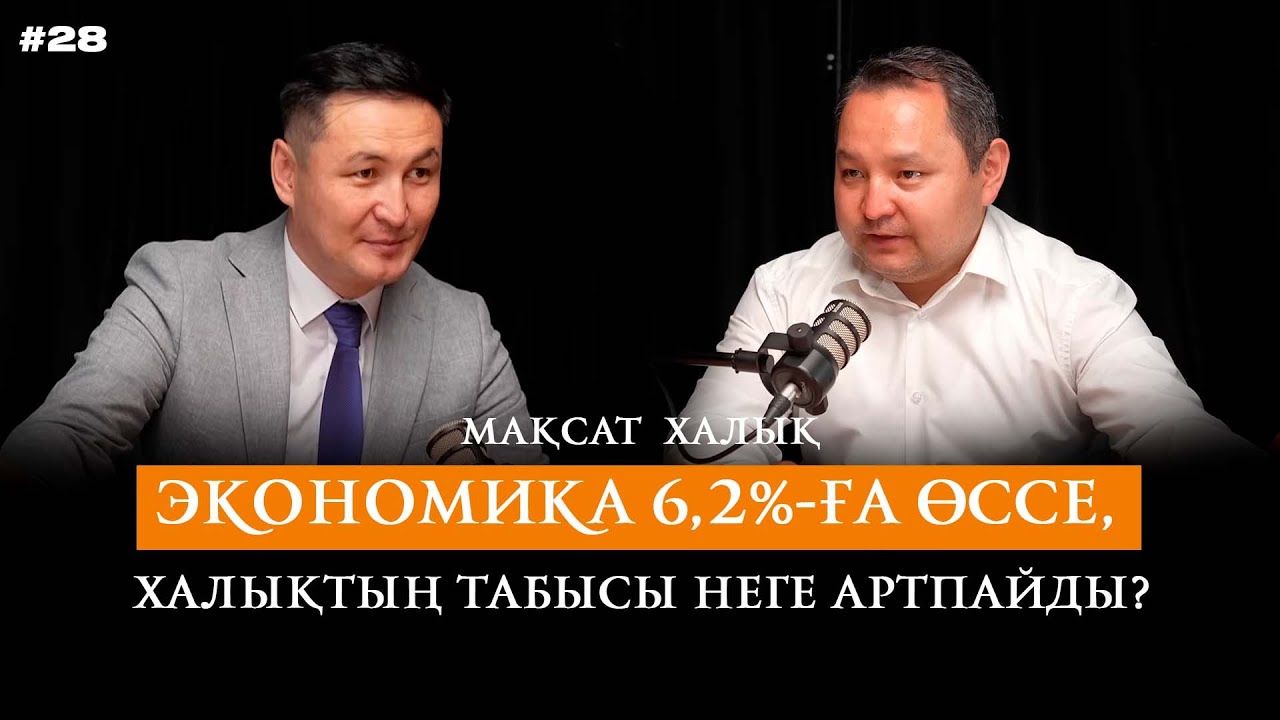 Қызыл телпек туралы онлайн порно Бөлмеде секс бар.