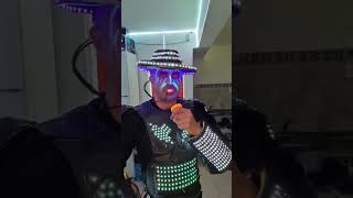 Woody tuneado canta runway #Shorts#dance #music #argetina