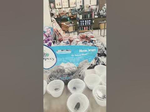 hyvee logan waterloo ia fourth of july hours