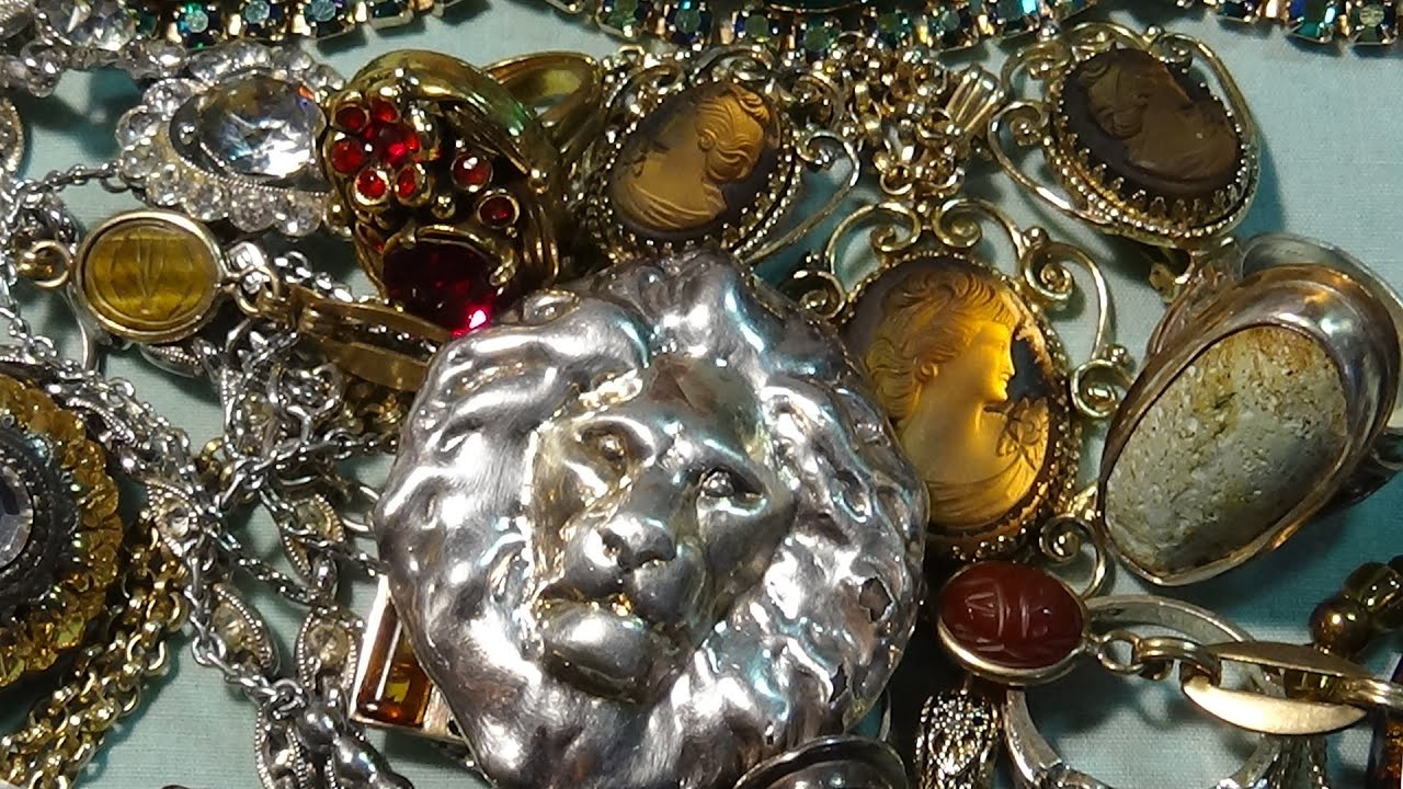 Vintage Jewelry Haul / Giveaway Winner YouTube