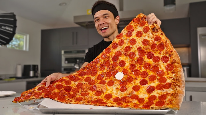 7,780 calorie MASSIVE Slice of Pizza Challenge (36")