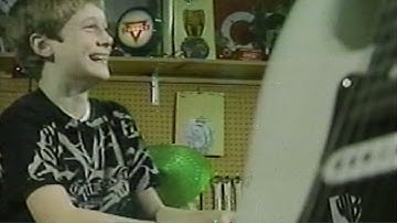 Tyler Bryant & the Shakedown - "Born Rockin