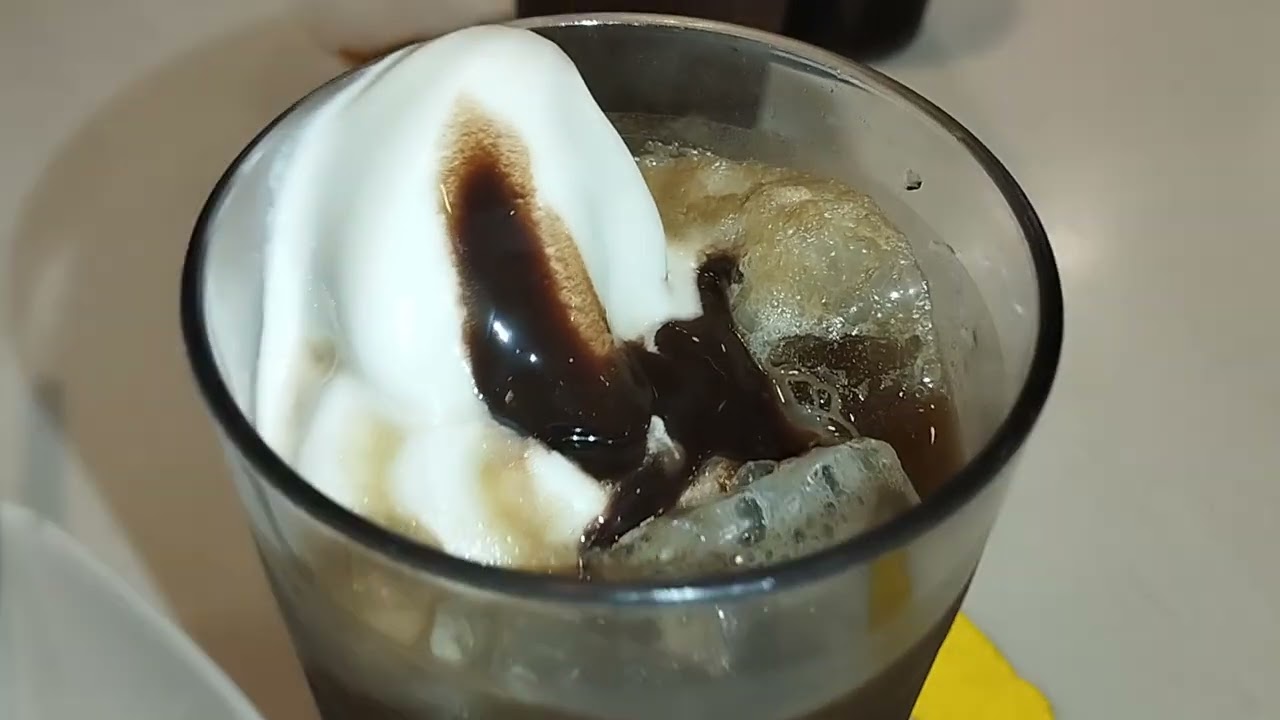 Mcdo Coke Float satisfying shortvideo viral YouTube Mcdo Coke Float satisfying shortvideo viral YouTube