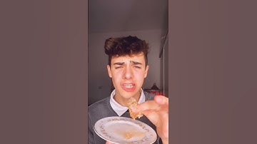 Kyle Thomas 💙 honeycomb CHEWING GUM?? #kylethomas #shorts