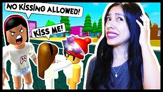 MY LITTLE SISTERS FIRST DATE DISASTER! - Roblox Roleplay - Robloxian Life