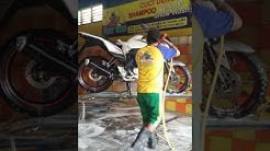 Usaha Cuci Motor, Cara Mencuci Motor yg disukai Pelanggan (Cuci) - Durasi: 8.49. 