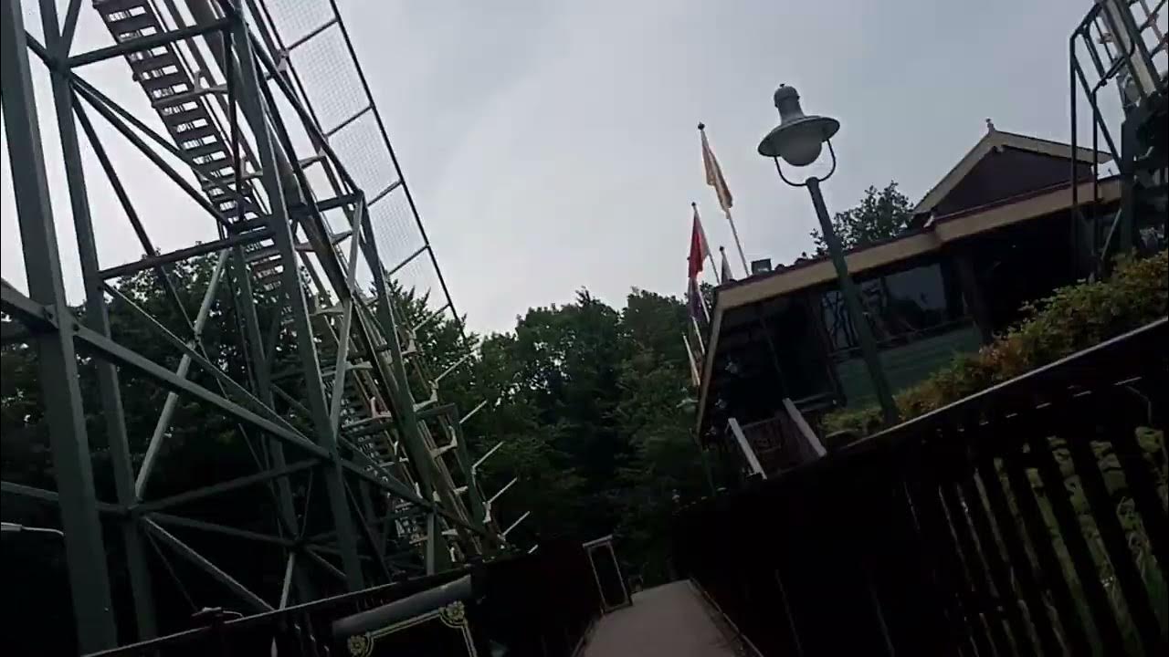 Efteling python wachtrij - YouTube