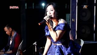 Lagu lawas Tiada Mungkin Lagi - Yuni Ayunda suaranya #wau (Sastra)