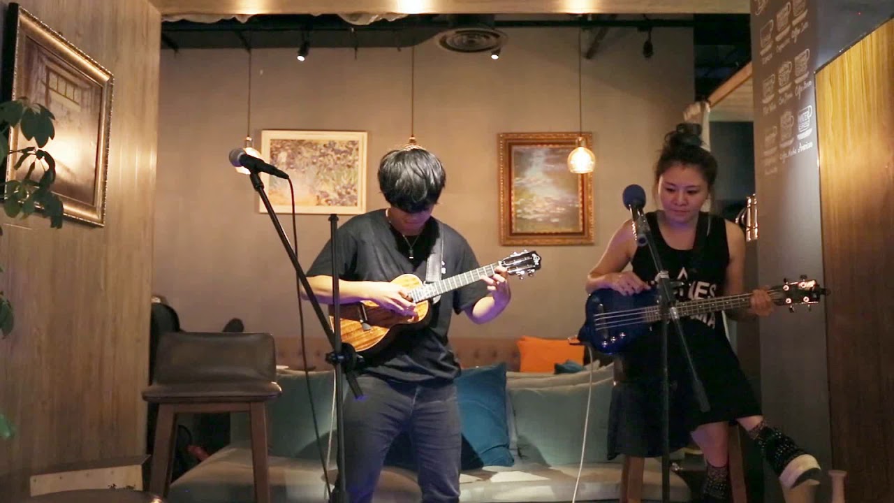 Watch Alvis Chiu邱文輝 War Drums烏克麗麗原創 UKULELE ORIGINAL feat. Lele on YouTube Watch Alvis Chiu邱文輝 War Drums烏克麗麗原創 UKULELE ORIGINAL feat. Lele on YouTube