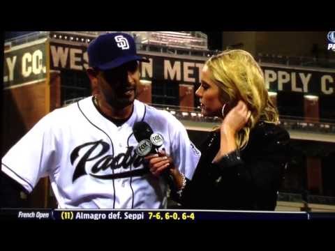 Funny Walk-Off Gatorade Shower!