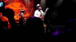 Serj Tankian - Saving Us live @ The Wiltern