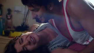 Anushka sharma hot kissing scene with ranveer Singh!!! (HD quality)