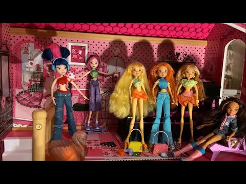 Winx Club Dolls ~ Mattel Collection