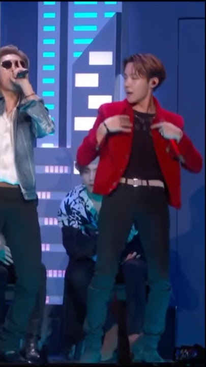 BTS (방탄소년단) V (TAEHYUNG) FOCUS OLD TOWN ROAD GRAMMY 2020