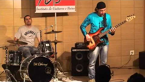 Donna Lee - Michel Leme guitar, Eduardo Machado ba...