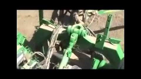 John Deere Active Steering with Guidance Hitch