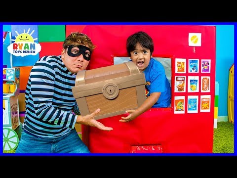 Ryan Pretend Play with Box Fort Vending Machine Snacks Toys