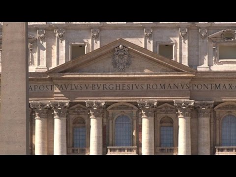 Vídeo: Novo Escândalo No Vaticano