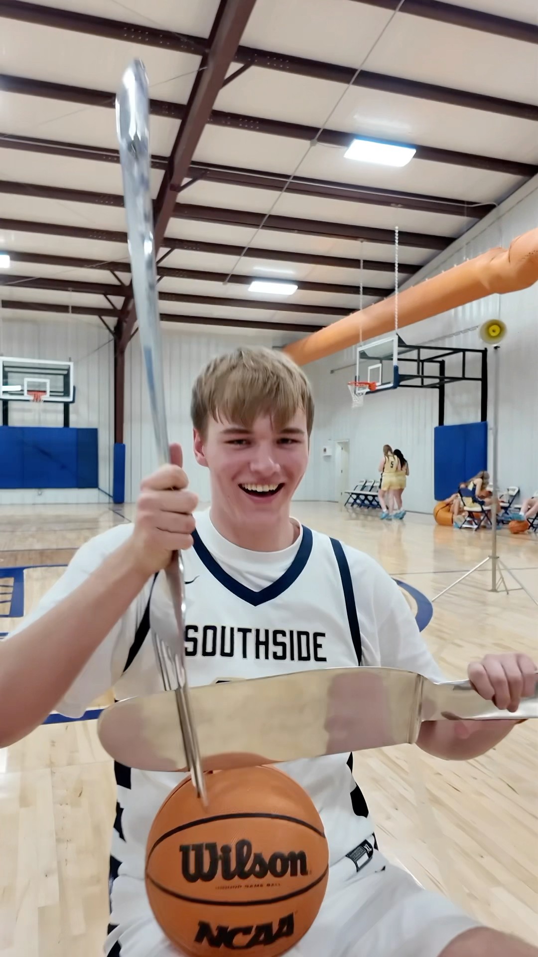 It’s eatin’ season. #basketball
