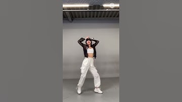 Swipe with loco: Yeji #스와이프챌릱지 #itzy