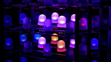 A music visualizer for a 4x4x4 RGB LED cube