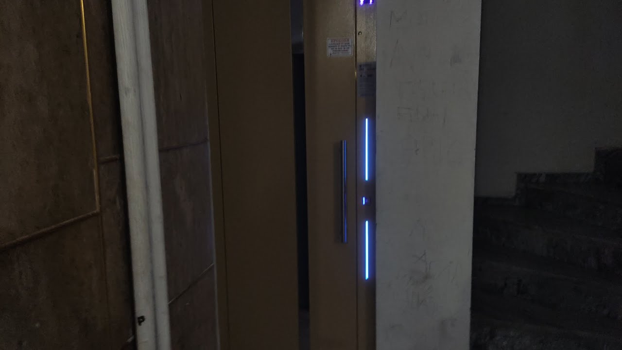 New 2021 Kleemann hydraulic elevator in apartments