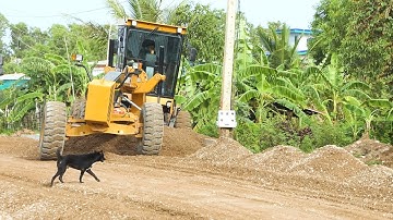 Technique Of Using a Large SANY STG190C-8S Grader for Pushing Gravel for Base Course Road Building