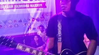 Gitaris NTT adonara larantuka