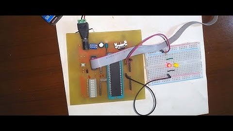 LED BLINK USING AVR MICROCONTROLLER ATMEGA16/32