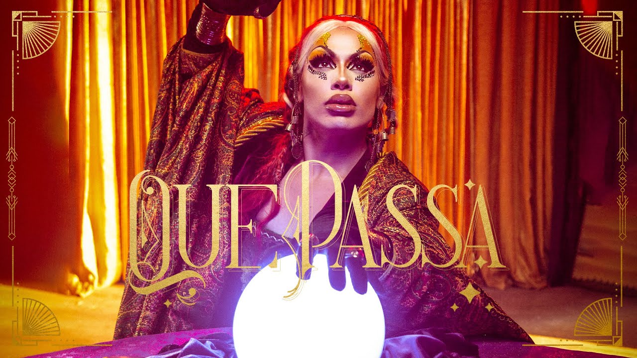 Grag Queen - QUE PASSA (VISUALIZER) adlı videoyu YouTube'da izle Grag Queen - QUE PASSA (VISUALIZER) adlı videoyu YouTube'da izle