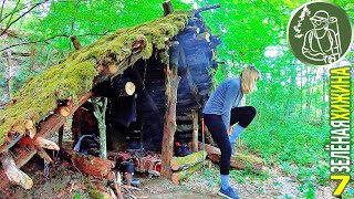 For 8 days a woman lives alone in the forest and builds a Green Hut 💦 I bathe in a forest stream 🔥 7