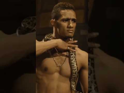 انا لسه شب والحياة قصادي طويله