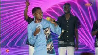 Ohemeng Junior's Powerful Ministration @ YAQAR EXPERIENCE got Finest Contractor Kofi Job blown away