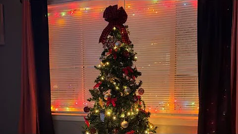 Vlogmas Day 5 Christmas decorations 