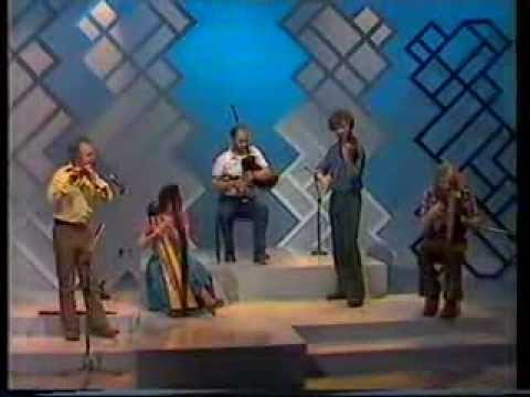 Traditional Scottish music : 3 jigs - "The Whistlebinkies"