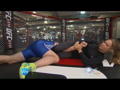 Comedian Tom Kelly vs. UFC Champ Ronda Rousey