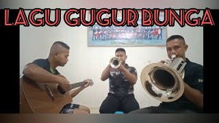 TEROMPET GUGUR BUNGA