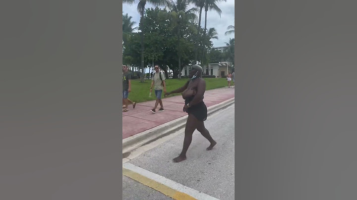 Grandpa Races Strangers on The Beach for $1000
