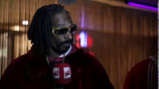 Snoop Dogg и Трава у дома | Прикол мастер Snoop Dogg и Трава у дома | Прикол мастер