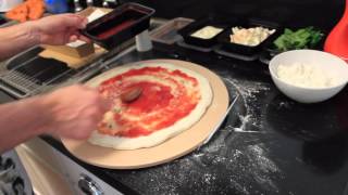 how to bake a pizza in regular oven
