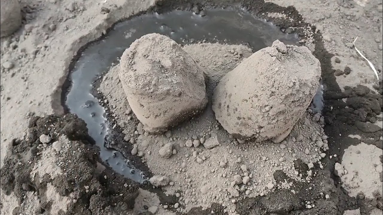 Waterpool claypot floor crumbling satisfying//ASMR 